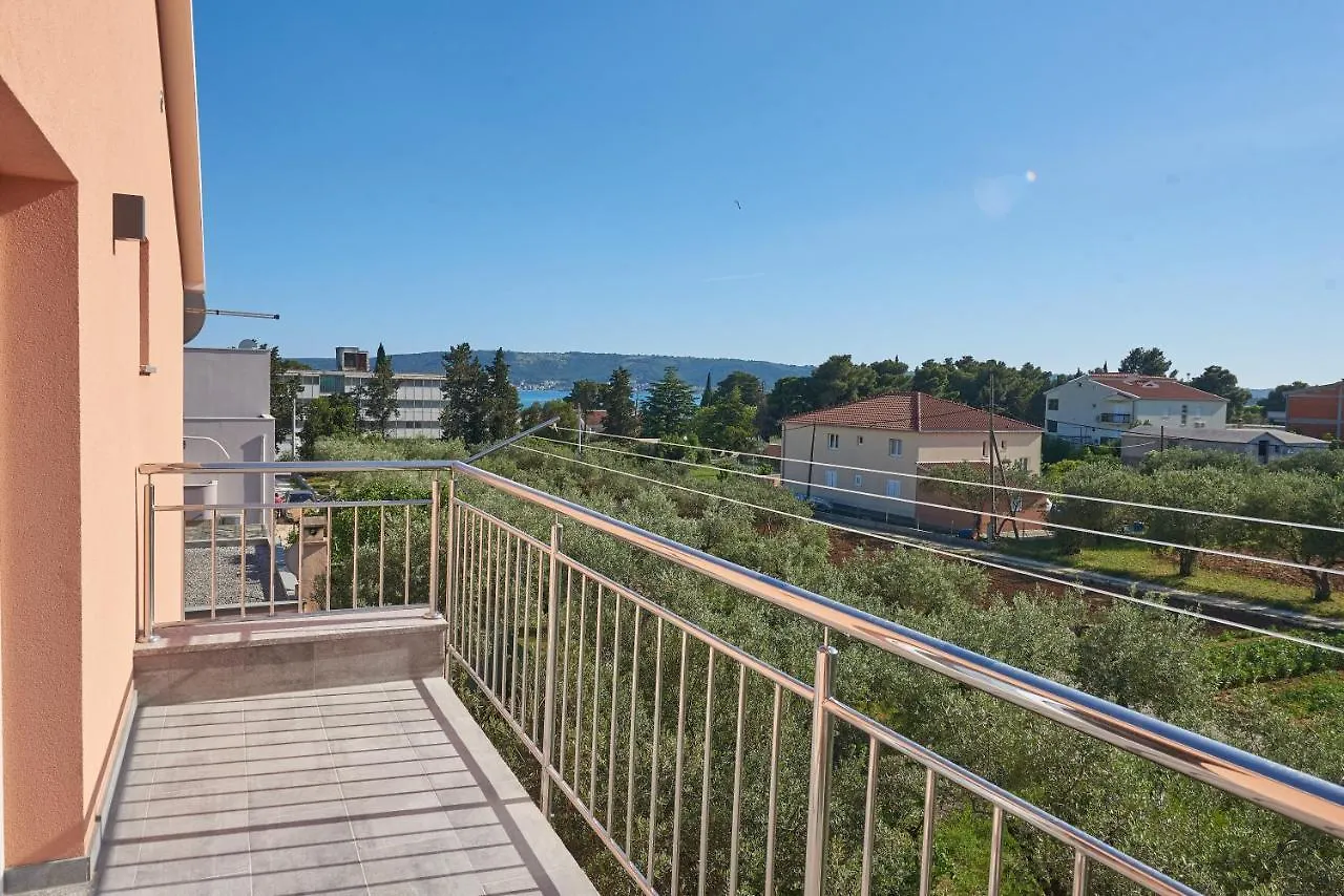 Apartments & Rooms Seaside Kaštela